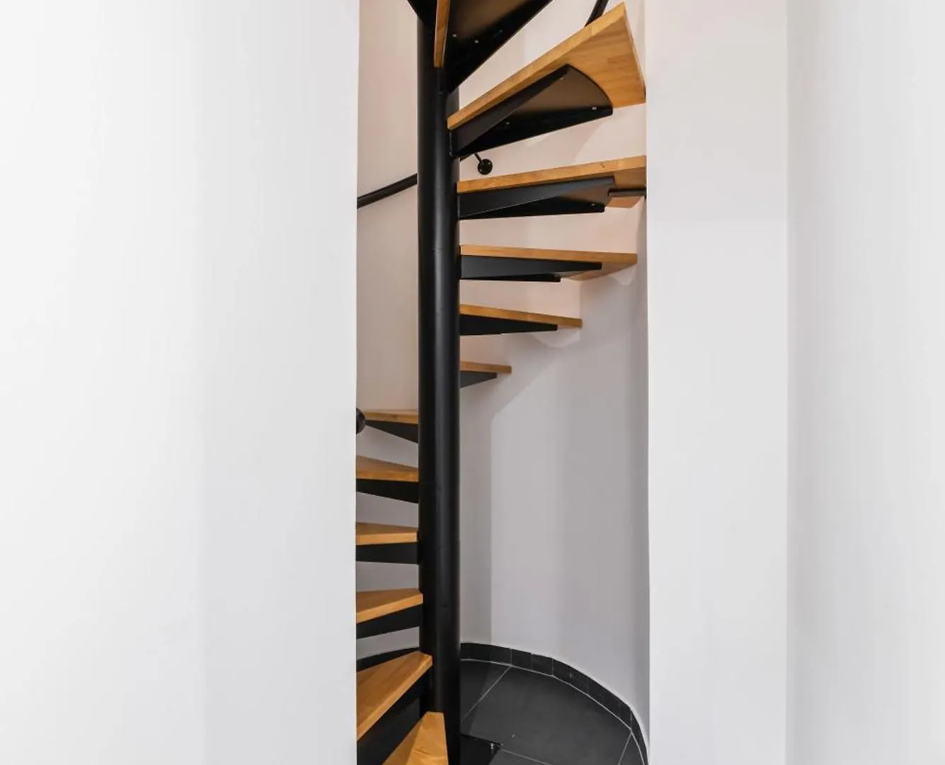 Studio Refait A Neuf Montmartre - Paris 18 - 2P - Flat-Guest Γαλλία
